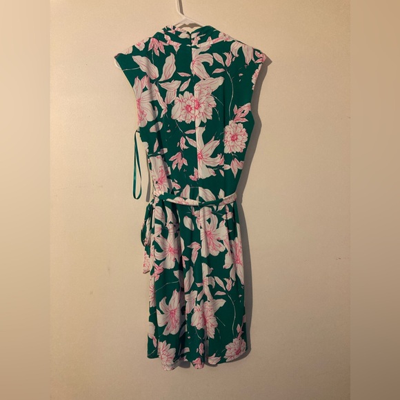 Eliza J Wrap Dress - Picture 4 of 9